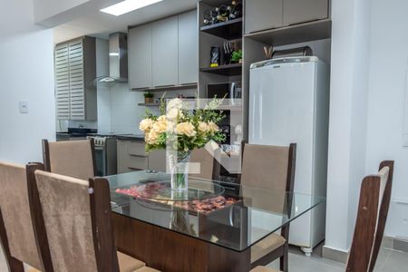 Sala de jantar de apartamento para alugar com 2 quartos, 90m² em Cechino, Americana