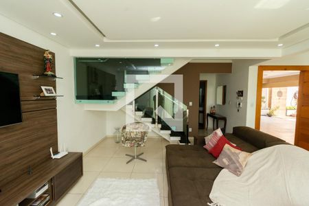 Sala de casa à venda com 3 quartos, 369m² em Pindorama, Belo Horizonte