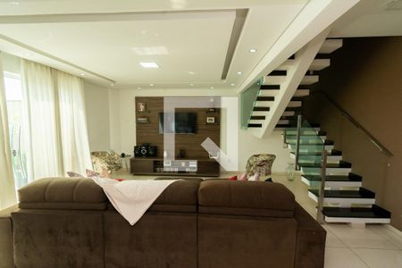 Sala de casa à venda com 3 quartos, 369m² em Pindorama, Belo Horizonte