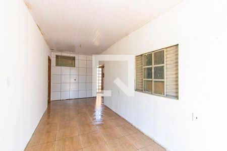 Casa à venda com 85m², 2 quartos e 1 vagaSala