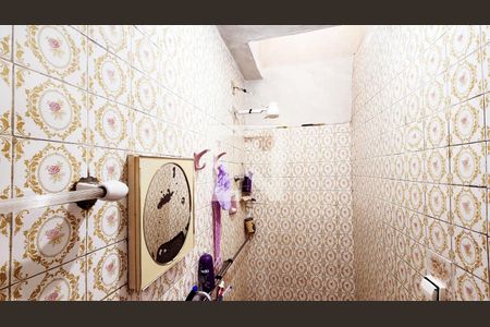 Casa à venda com 349m², 3 quartos e 5 vagas Casa à venda com 349m², 3 quartos e 5 vagasBanheiro