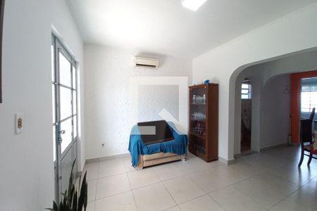 Sala de casa à venda com 4 quartos, 284m² em Jardim do Trevo, Campinas