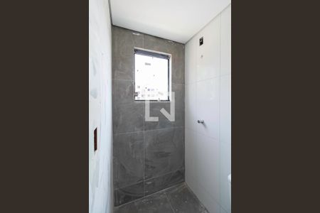 Apartamento à venda com 140m², 3 quartos e 2 vagas Apartamento à venda com 140m², 3 quartos e 2 vagasBanheiro da suíte