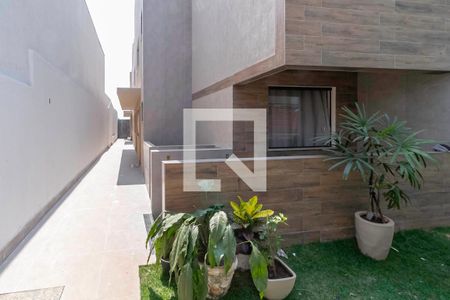 Apartamento à venda com 140m², 3 quartos e 2 vagas Apartamento à venda com 140m², 3 quartos e 2 vagasEntrada