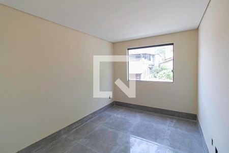 Quarto 1 de apartamento à venda com 3 quartos, 140m² em Planalto, Belo Horizonte