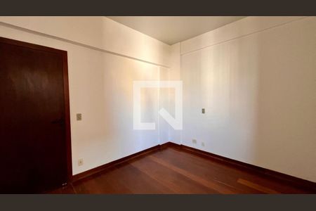 Quarto de apartamento à venda com 4 quartos, 209m² em Funcionários, Belo Horizonte