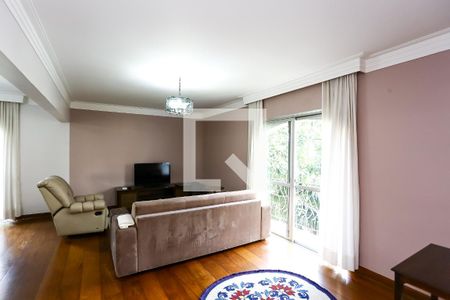 Apartamento para alugar com 170m², 3 quartos e 2 vagassala 