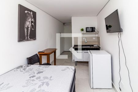 Quarto / Sala de kitnet/studio para alugar com 1 quarto, 25m² em Lapa, São Paulo