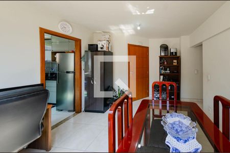 Sala de apartamento à venda com 3 quartos, 65m² em Nova Suíça, Belo Horizonte