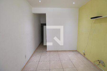 Sala de casa para alugar com 1 quarto, 50m² em Piedade, Rio de Janeiro