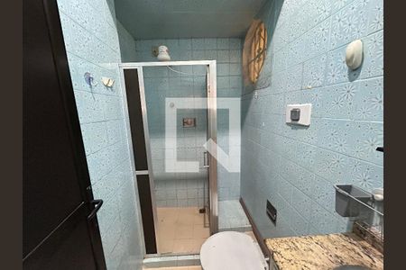 Banheiro de casa para alugar com 2 quartos, 50m² em Piedade, Rio de Janeiro