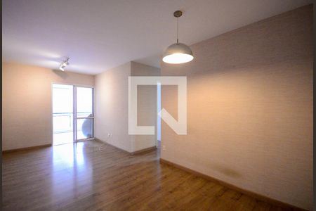 Sala  de apartamento para alugar com 3 quartos, 85m² em Vila Vermelha, São Paulo