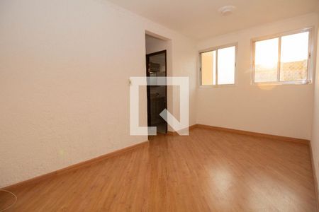 Sala de apartamento para alugar com 2 quartos, 50m² em Vila Silvia, São Paulo