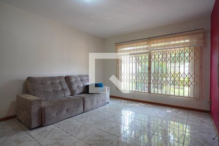 Sala de casa à venda com 4 quartos, 360m² em Jardim Itu, Porto Alegre