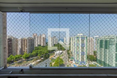 Sala Janela de apartamento para alugar com 3 quartos, 200m² em Barra da Tijuca, Rio de Janeiro