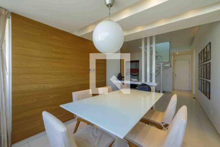 Sala de apartamento para alugar com 3 quartos, 200m² em Barra da Tijuca, Rio de Janeiro