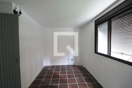 Quarto de apartamento para alugar com 1 quarto, 60m² em Balneario Guarujá, Guarujá