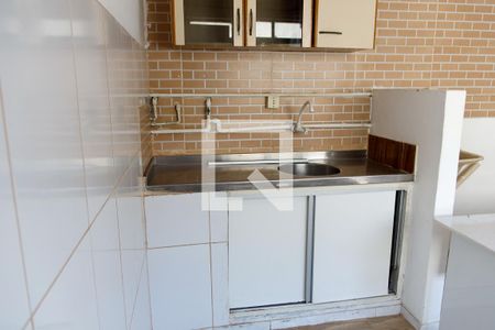 Cozinha de casa para alugar com 1 quarto, 30m² em Jardim das Flores, Osasco