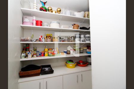 Apartamento para alugar com 256m², 3 quartos e 3 vagas Apartamento para alugar com 256m², 3 quartos e 3 vagasÁrea de Serviço