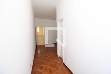 Sala de apartamento para alugar com 1 quarto, 50m² em Irajá, Rio de Janeiro