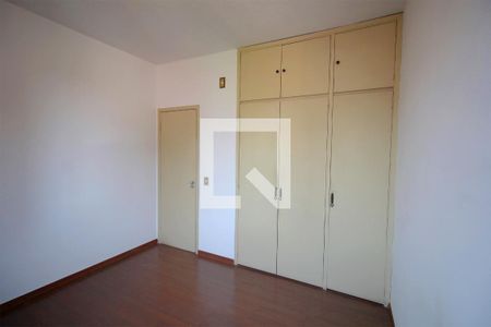 Quarto 1 de apartamento à venda com 2 quartos, 69m² em Santo Antônio, Belo Horizonte