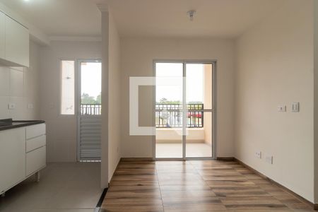 Sala de apartamento para alugar com 2 quartos, 41m² em Jardim da Gloria, Cotia