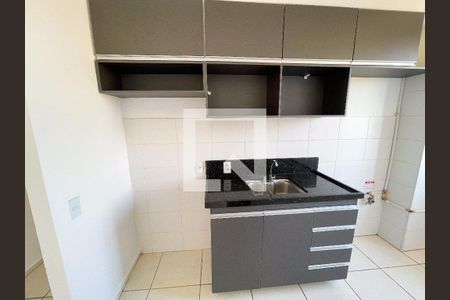 Cozinha de apartamento à venda com 2 quartos, 56m² em Jk, Contagem