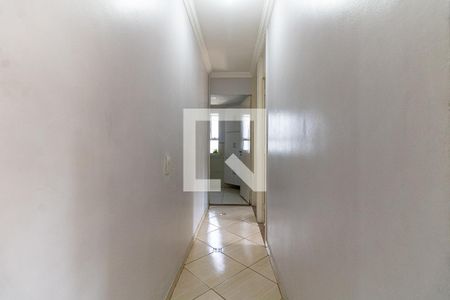 Corredor de apartamento à venda com 2 quartos, 63m² em Jardim Santa Emília, São Paulo