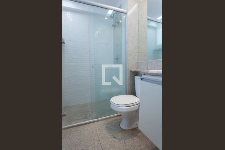 Banheiro da Suíte de apartamento para alugar com 1 quarto, 53m² em Vila da Serra, Nova Lima