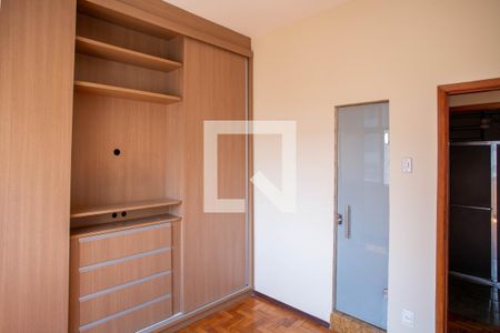 Suíte de apartamento para alugar com 3 quartos, 120m² em Centro, Belo Horizonte