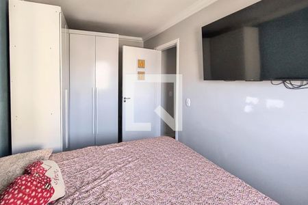 Quarto de apartamento para alugar com 2 quartos, 58m² em Vila Falchi, Mauá