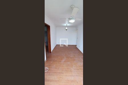 Sala de apartamento para alugar com 2 quartos, 52m² em Jardim Umarizal, São Paulo