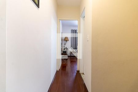 Corredor de casa à venda com 2 quartos, 72m² em Vila Moraes, São Paulo