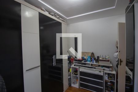 Quarto 2 de apartamento para alugar com 2 quartos, 52m² em Colubandê, São Gonçalo