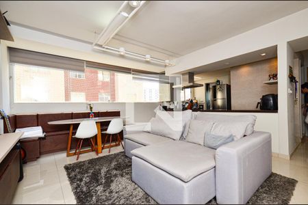 Sala de estar de apartamento para alugar com 2 quartos, 80m² em Lourdes, Belo Horizonte