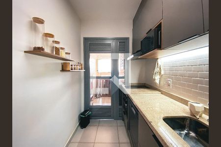 Cozinha de apartamento à venda com 2 quartos, 63m² em Butantã, São Paulo