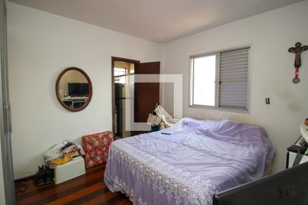 Apartamento à venda com 3 quartos, 207m² em Pompéia, Belo Horizonte