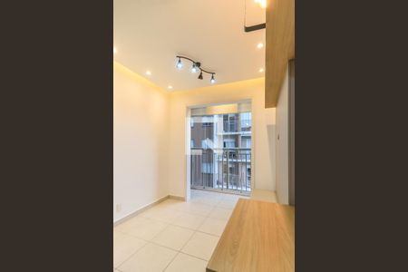 Sala de apartamento para alugar com 1 quarto, 30m² em Jardim Caravelas, São Paulo