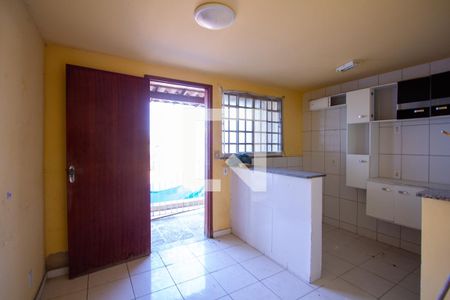 Sala casa 2 de casa para alugar com 5 quartos, 183m² em Matapaca, Niterói