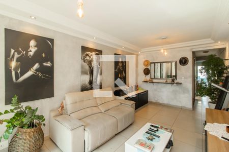 Sala de casa à venda com 3 quartos, 172m² em Vila Guilhermina, São Paulo