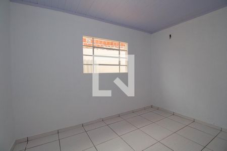 Quarto 1 de casa para alugar com 3 quartos, 60m² em Taguatinga Norte, Brasília