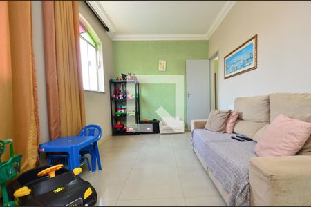 Sala de estar de apartamento à venda com 3 quartos, 90m² em Renascença, Belo Horizonte