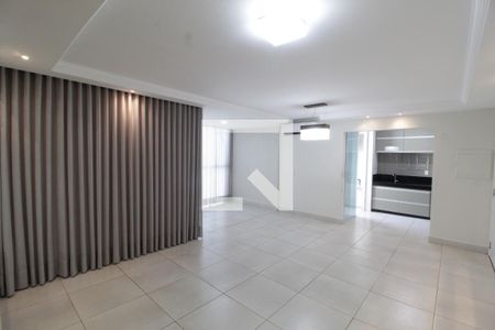 Sala de apartamento para alugar com 3 quartos, 84m² em Tubalina, Uberlândia