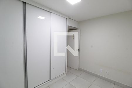 Quarto 1 de apartamento para alugar com 3 quartos, 84m² em Tubalina, Uberlândia