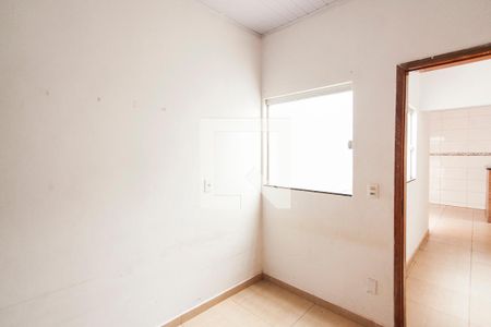 Quarto 1 de casa para alugar com 2 quartos, 70m² em Alvorada, Uberlândia