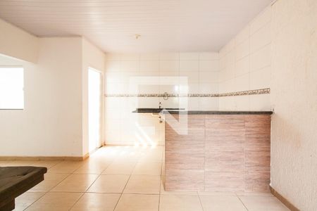 Sala de casa para alugar com 2 quartos, 70m² em Alvorada, Uberlândia