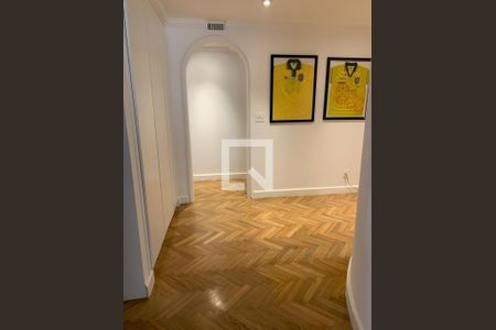 Apartamento à venda com 267m², 4 quartos e 4 vagas