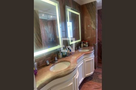 Apartamento à venda com 267m², 4 quartos e 4 vagas