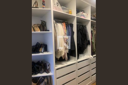 Apartamento à venda com 267m², 4 quartos e 4 vagas