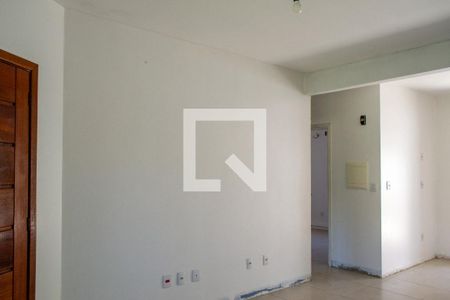 Sala de casa de condomínio para alugar com 2 quartos, 65m² em Hípica, Porto Alegre